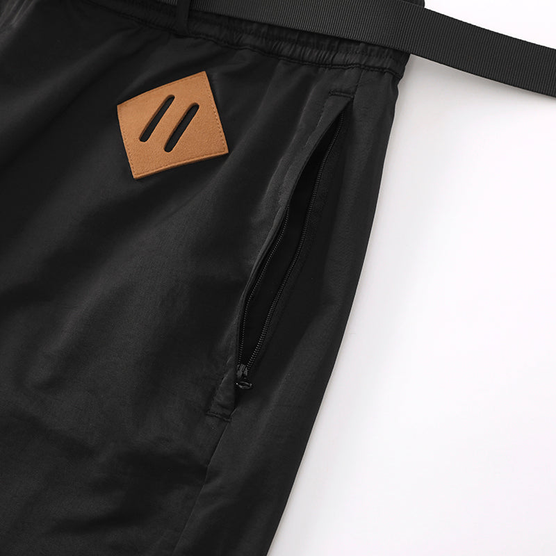 EXPLORER SHORT BLACK