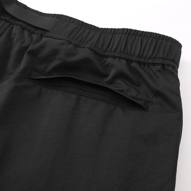 EXPLORER SHORT BLACK